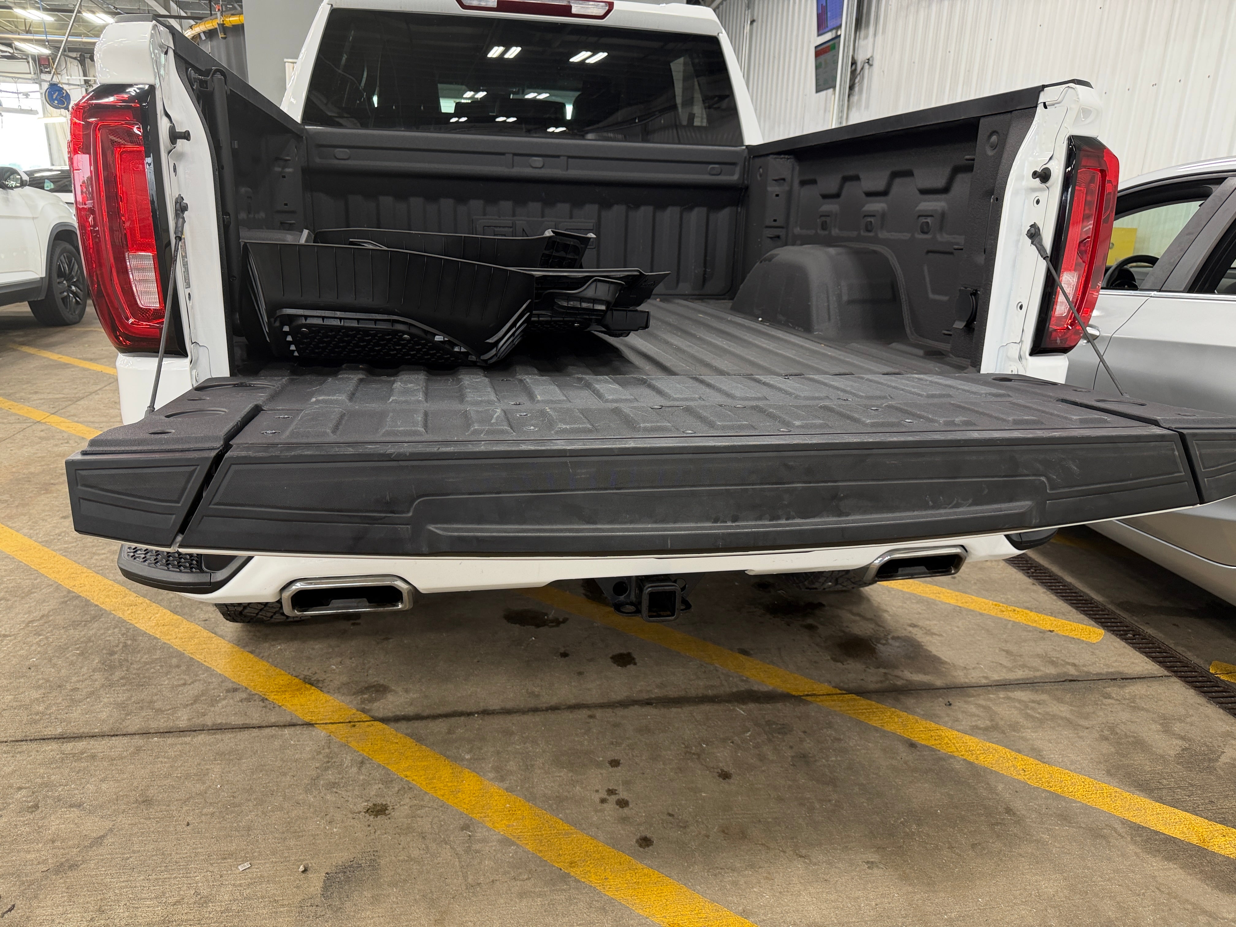 gmc sierra 1500 2025 3GTUUEEL9SG367953 image gmc sierra 1500 2025 3GTUUEEL9SG367953 image